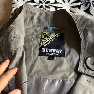 Runway Collection Women's Tan Jacket